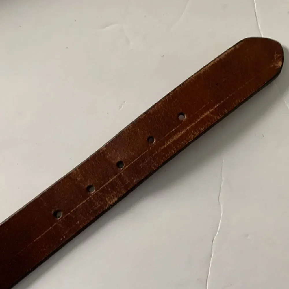 Brown leather men’s belt with square buckle